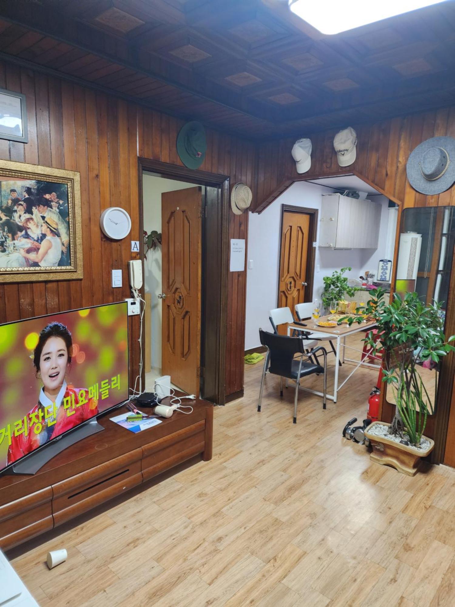Disco Pangpang Guesthouse Incheon Exterior photo